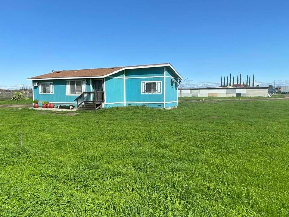 8278 S WOLFE RD, FRENCH CAMP, CA 95231, photo 1 of 23
