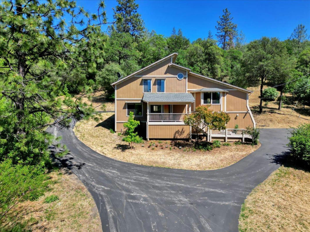 10593 OAK DR, GRASS VALLEY, CA 95949, photo 1 of 99