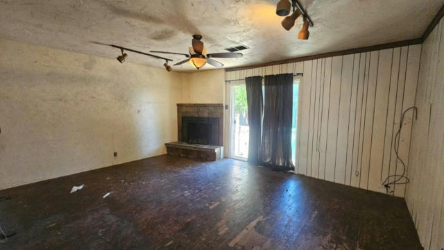 912 EAST AVE, GUSTINE, CA 95322, photo 4 of 15